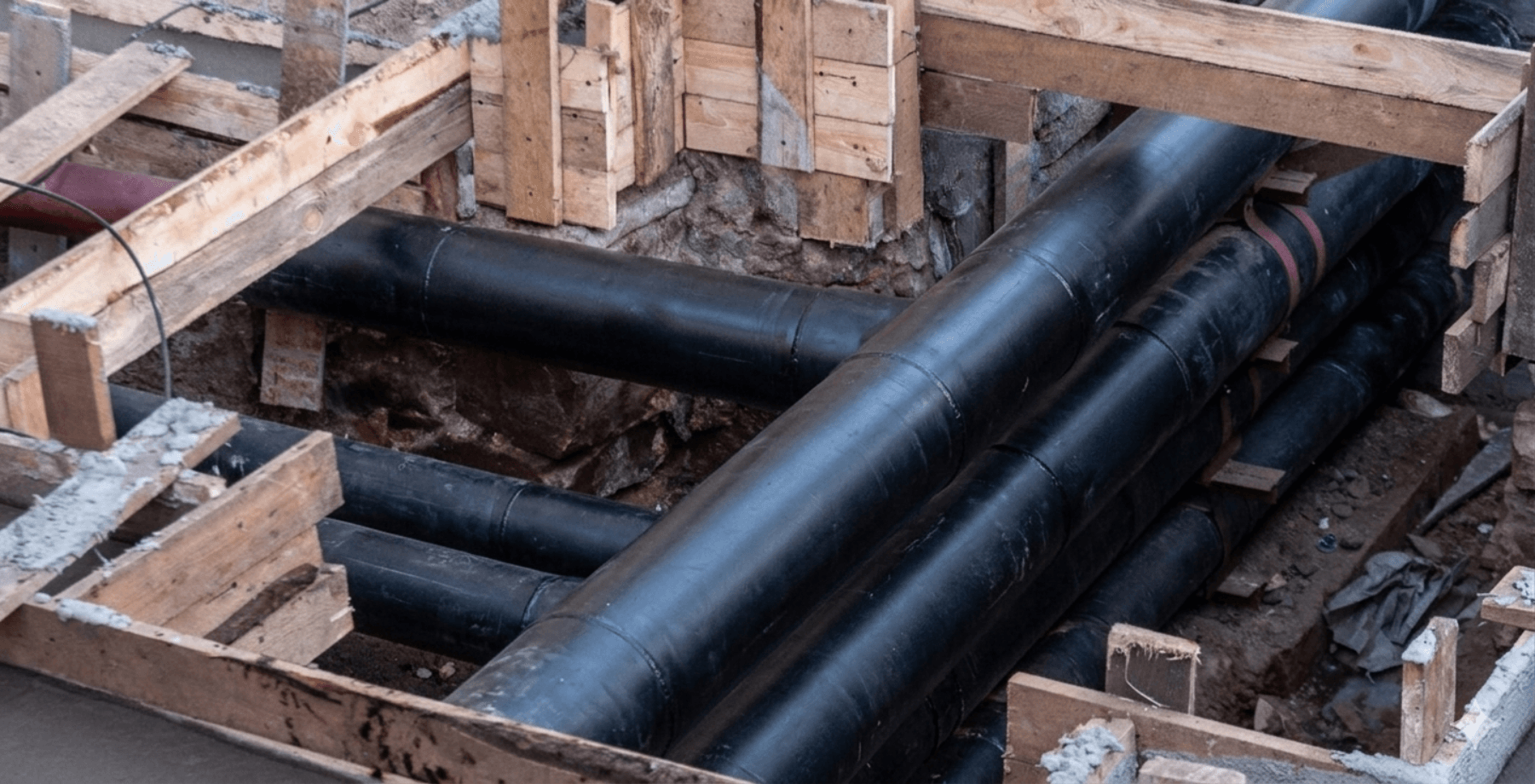 Fernwärme Übergabestation im Keller