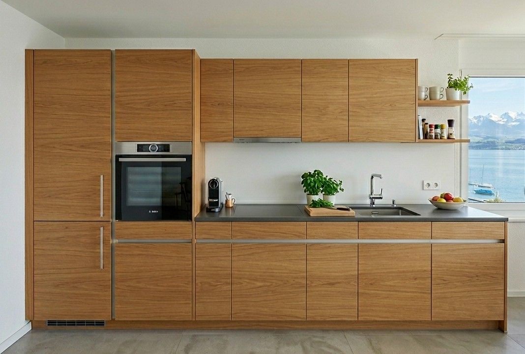 Kompakte Küchenzeile in einer Wohnung